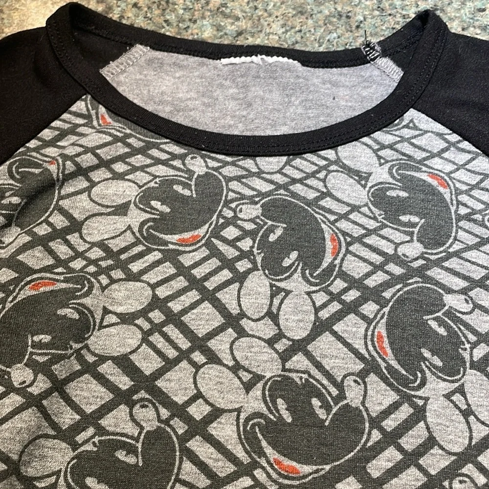 LuLaRoe Disney Mickey Mouse size Small tunic length blouse solid sleeves - Picture 7 of 8